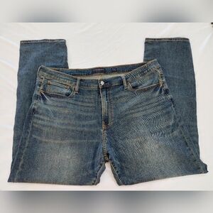 Lucky Brand Mens 410 Athletic Slim 40/32